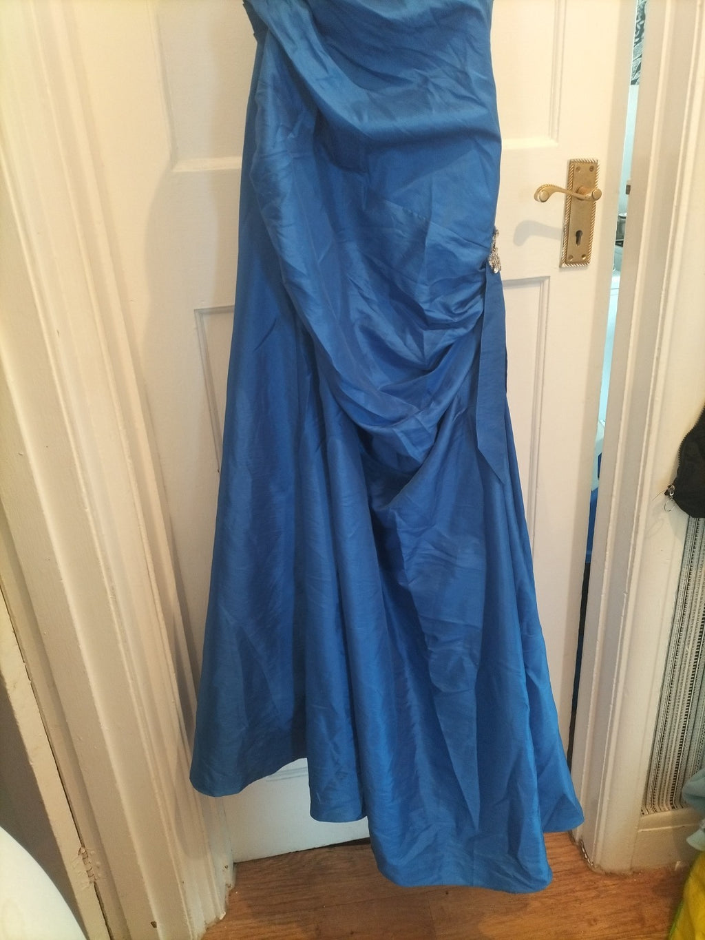 Ladies Size 12 Satin Blue Sleeveless Special Occasion Dress