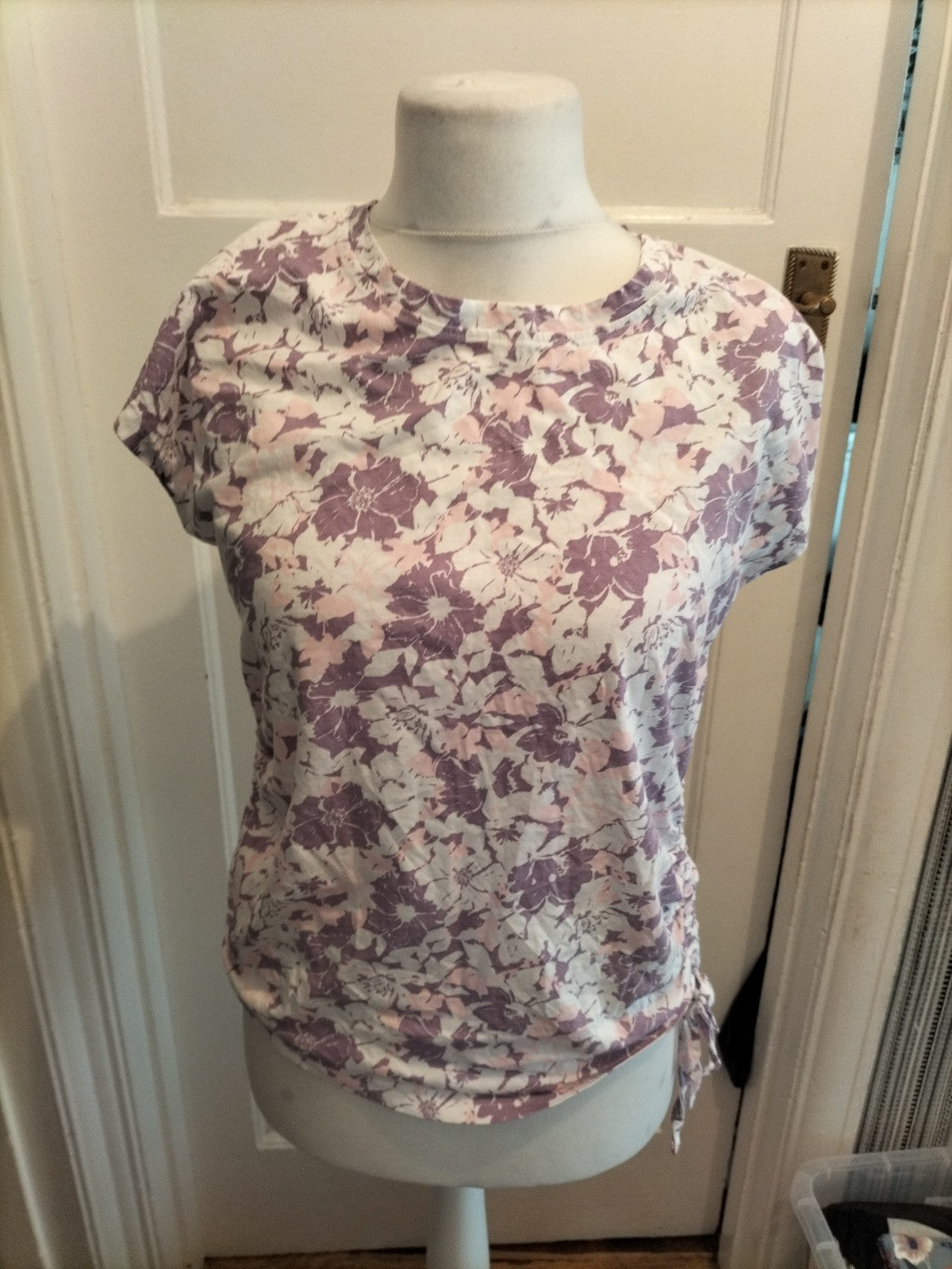 Beloved Large Purple/Pink/White Floral Short Sleeved T-shirt