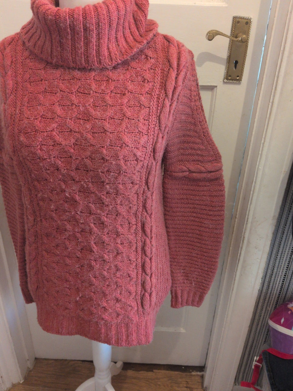 Ladies Tu Size 14 Deep Pink Knit High Neck Long Sleeve Jumper
