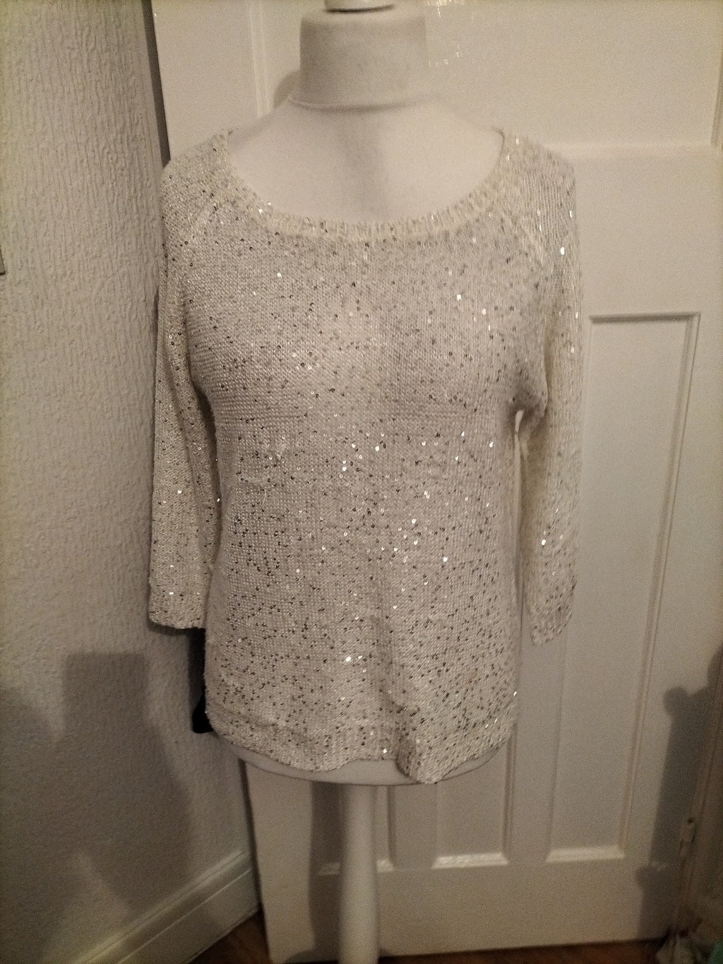 Ladies BM Casual Size Medium White Sequin 3/4 Sleeve Blouse