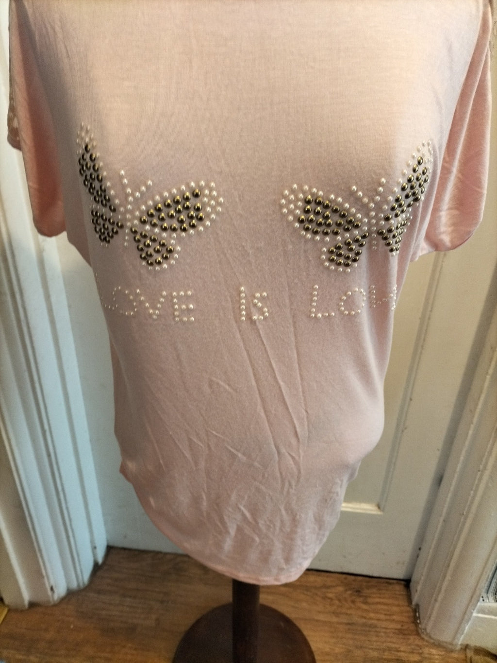 Ladies Size Large Pink Lace Short Sleeved Tshirt