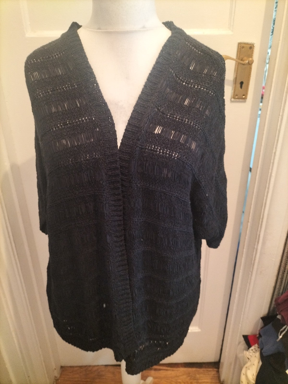 Ladies Peacocks Medium Black Cardigan Short Sleeved