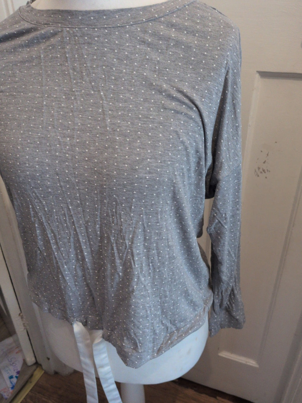 The White Company Medium Grey Spot Pyjama Set