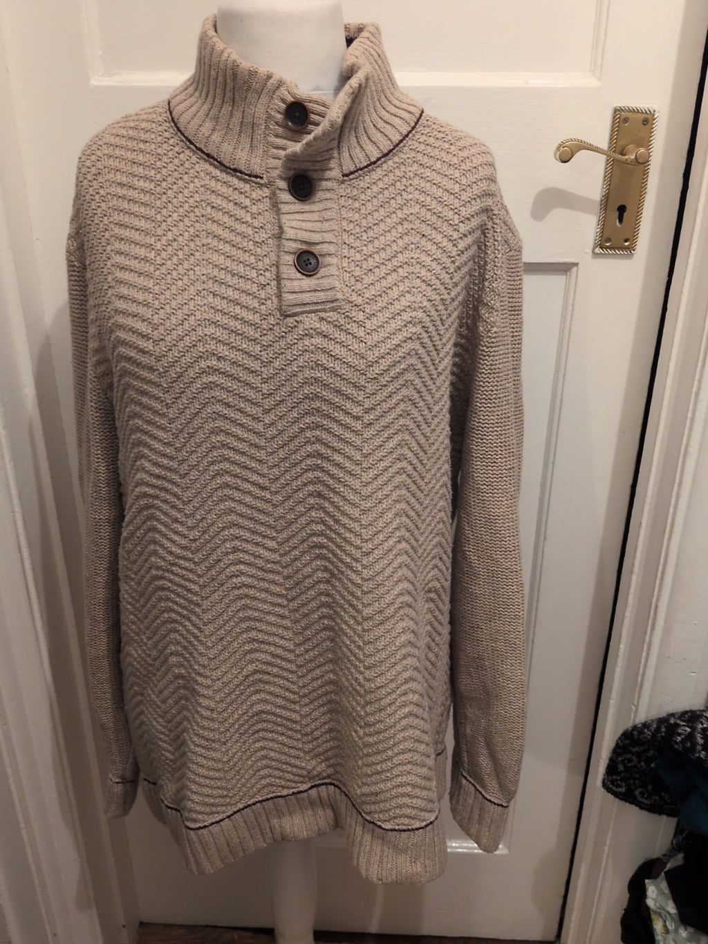 Mantaray XL Beige Knit Long Sleeve Collar Jumper