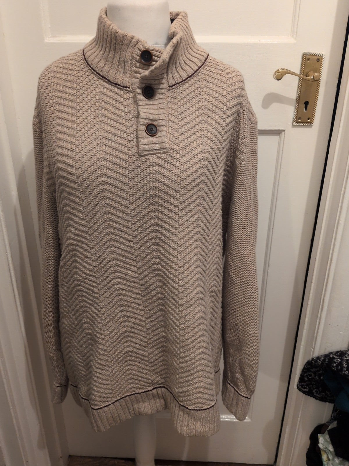 Mantaray XL Beige Knit Long Sleeve Collar Jumper