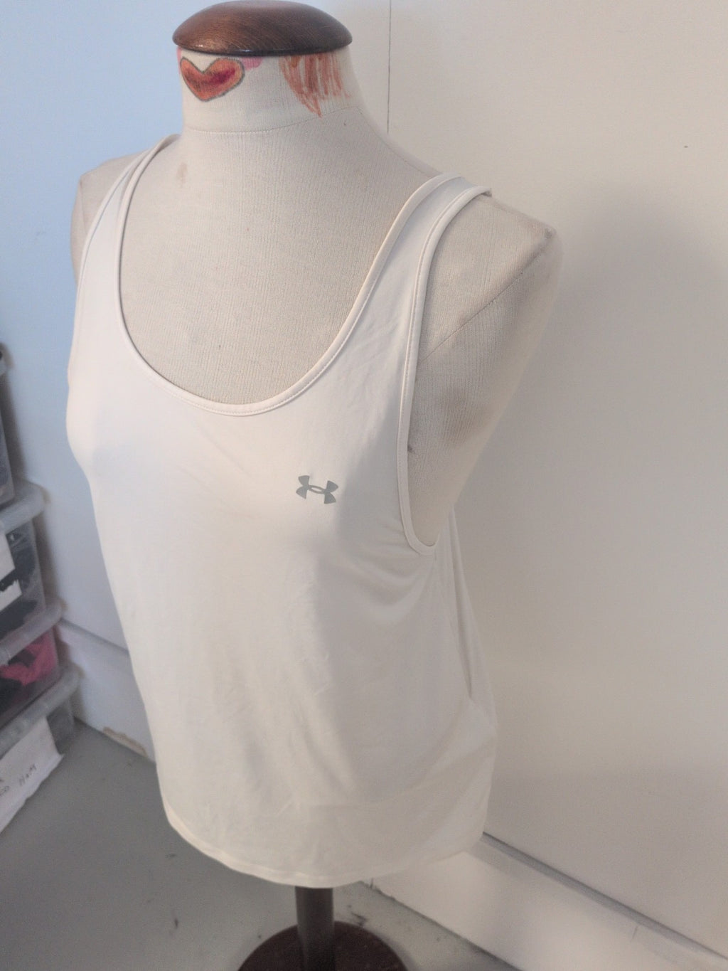 Under Armour Medium White Strappy Sleeveless T-shirt Ladies