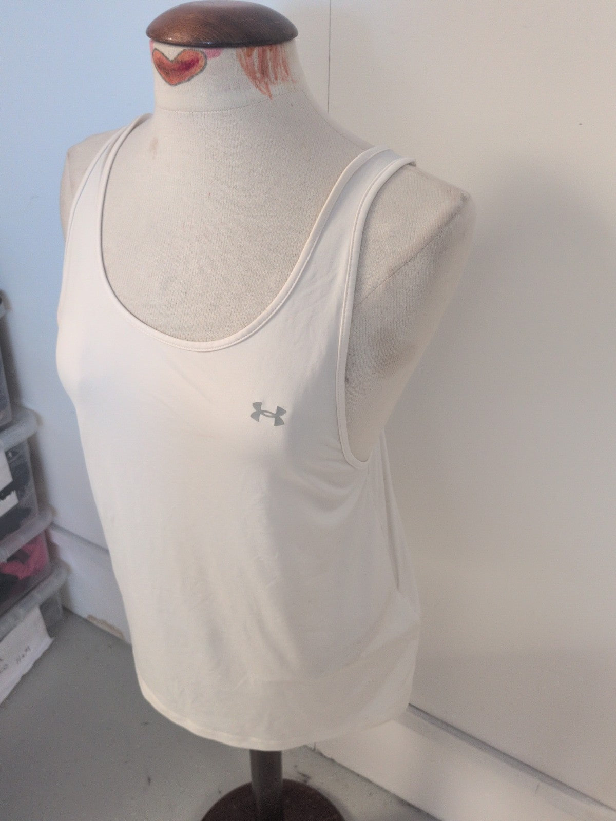 Under Armour Medium White Strappy Sleeveless T-shirt Ladies