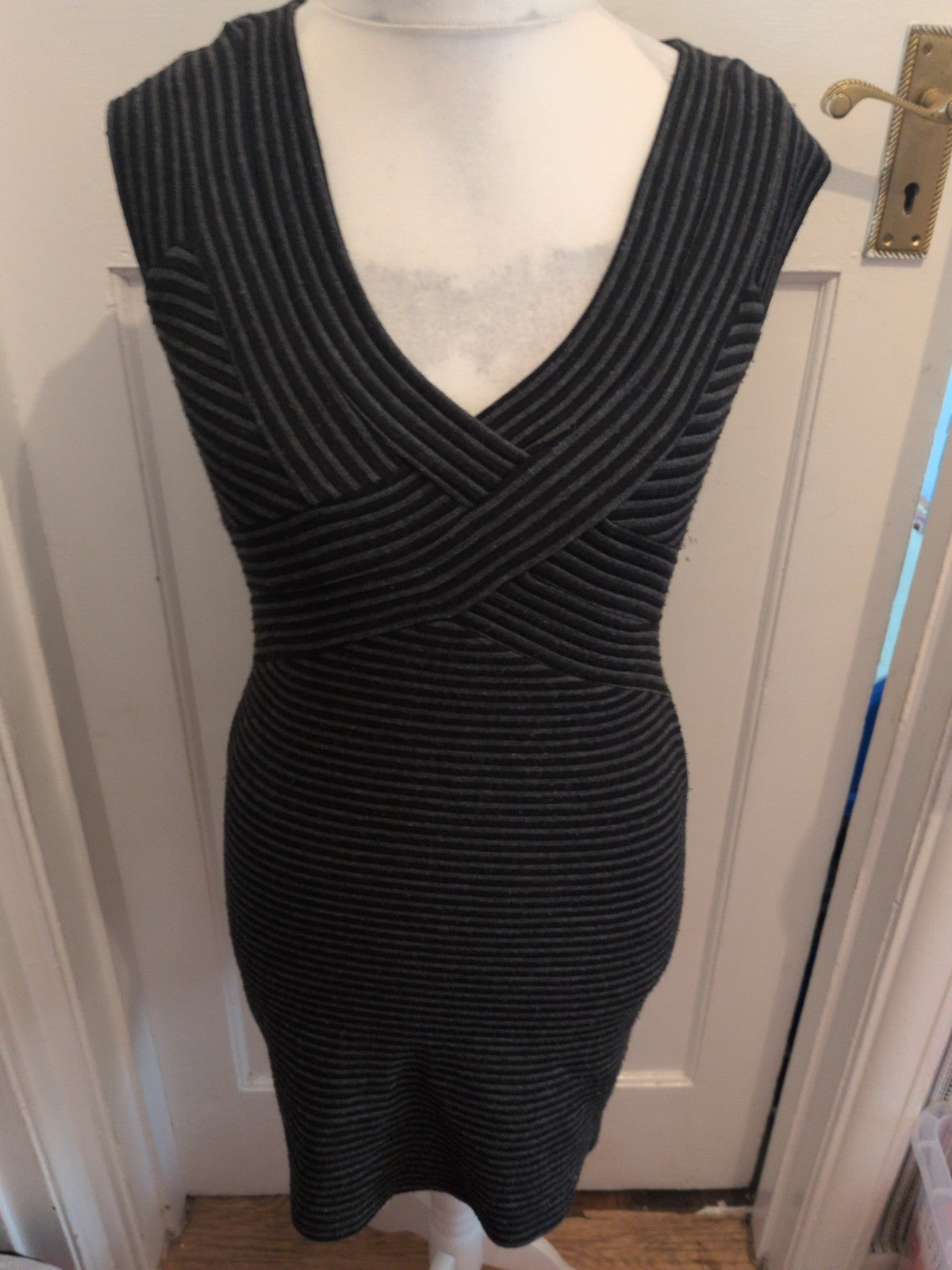 Wallis 10 Petite Grey And Black Stripe V Neck Dress