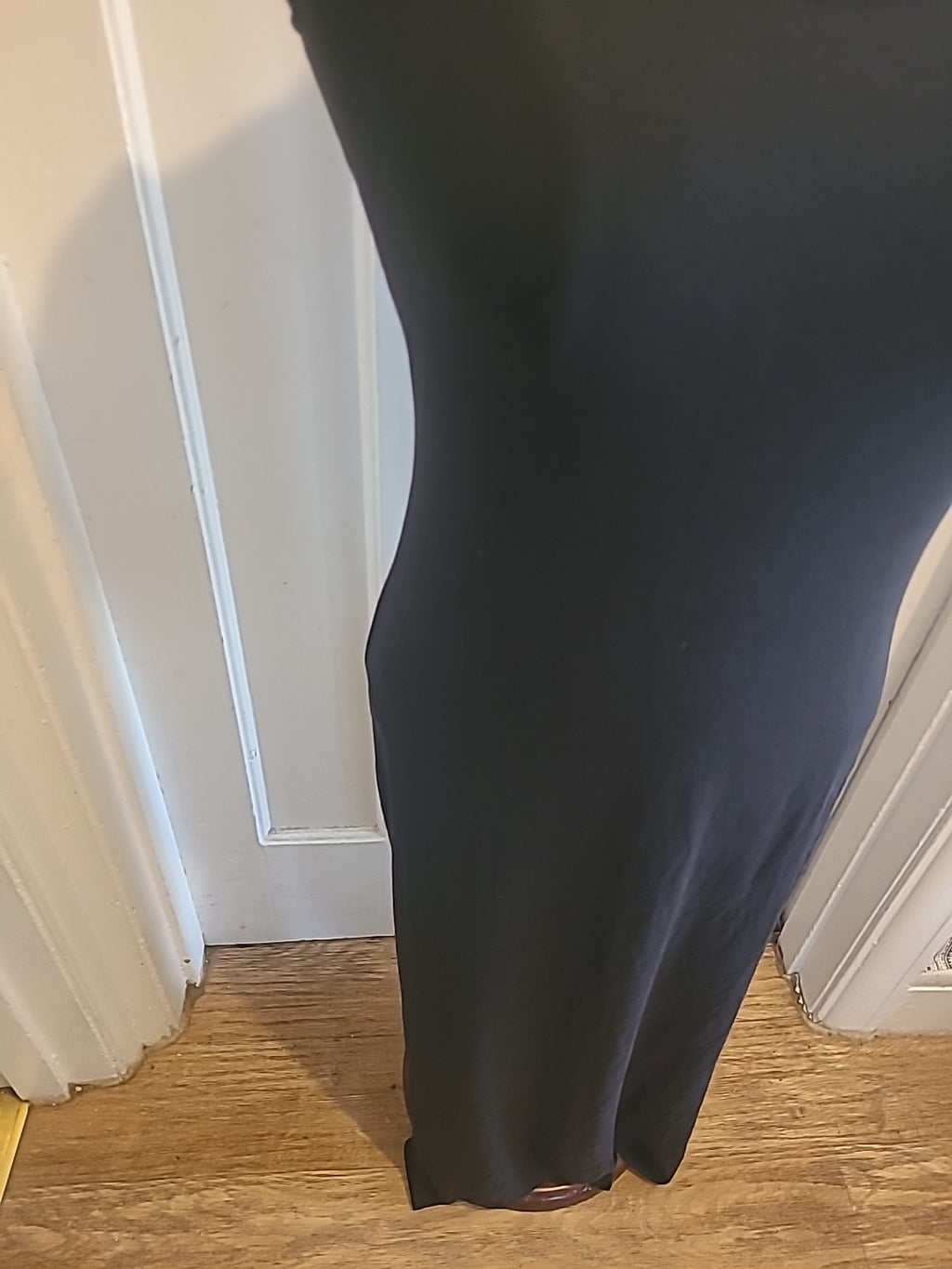 Ladies Find Size Small Black Split Hem Sleeveless Long Length Dress