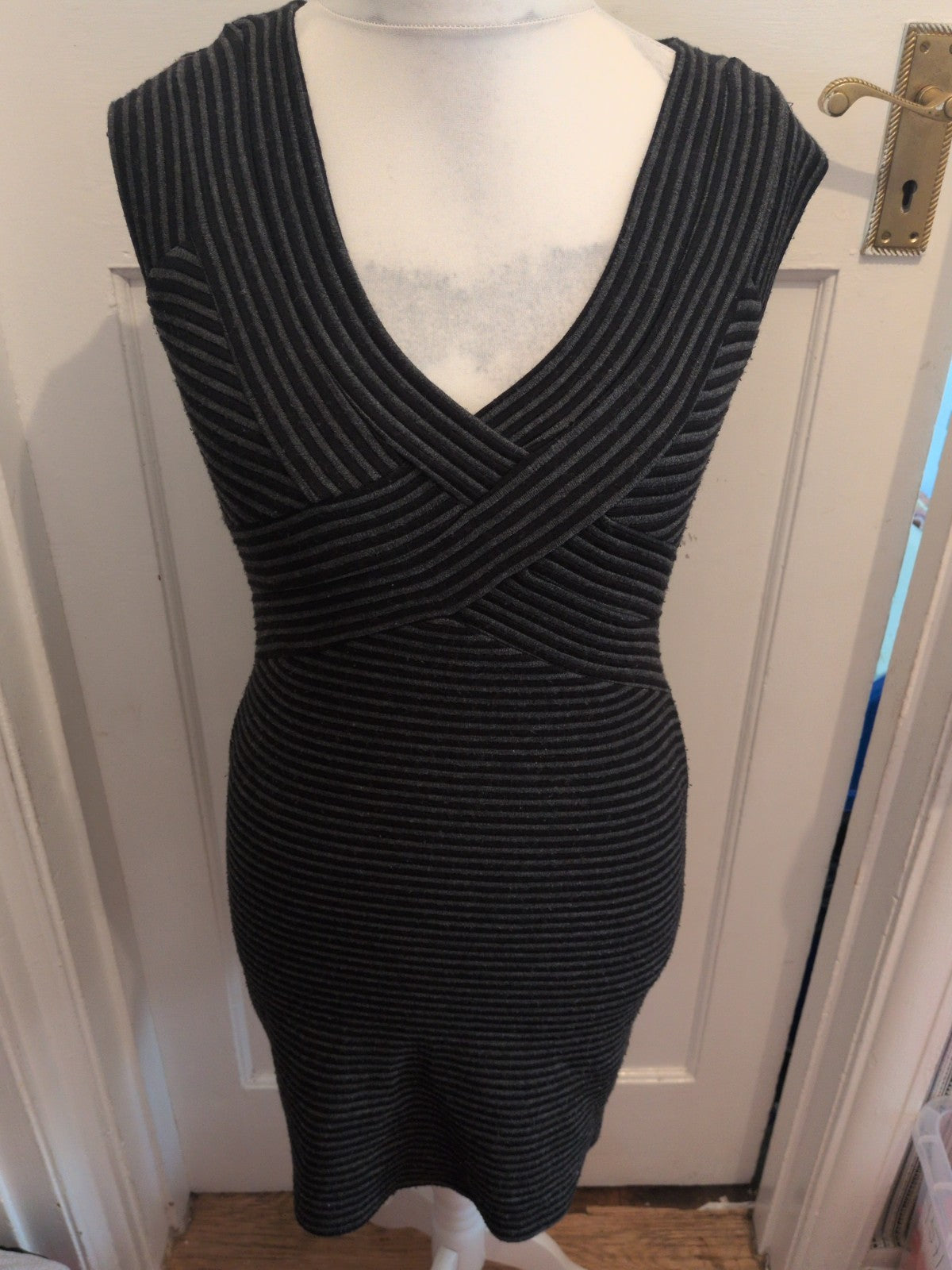 Wallis 10 Petite Grey And Black Stripe V Neck Dress