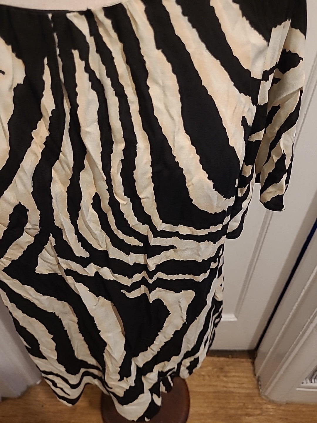 Ladies Roman Size 14 Black/Beige/Cream Short Sleeved Blouse