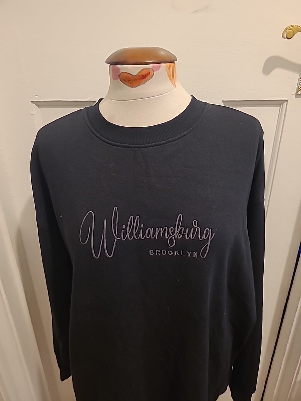 Mens Tu Size Medium Long Sleeved Black Sweatshirt