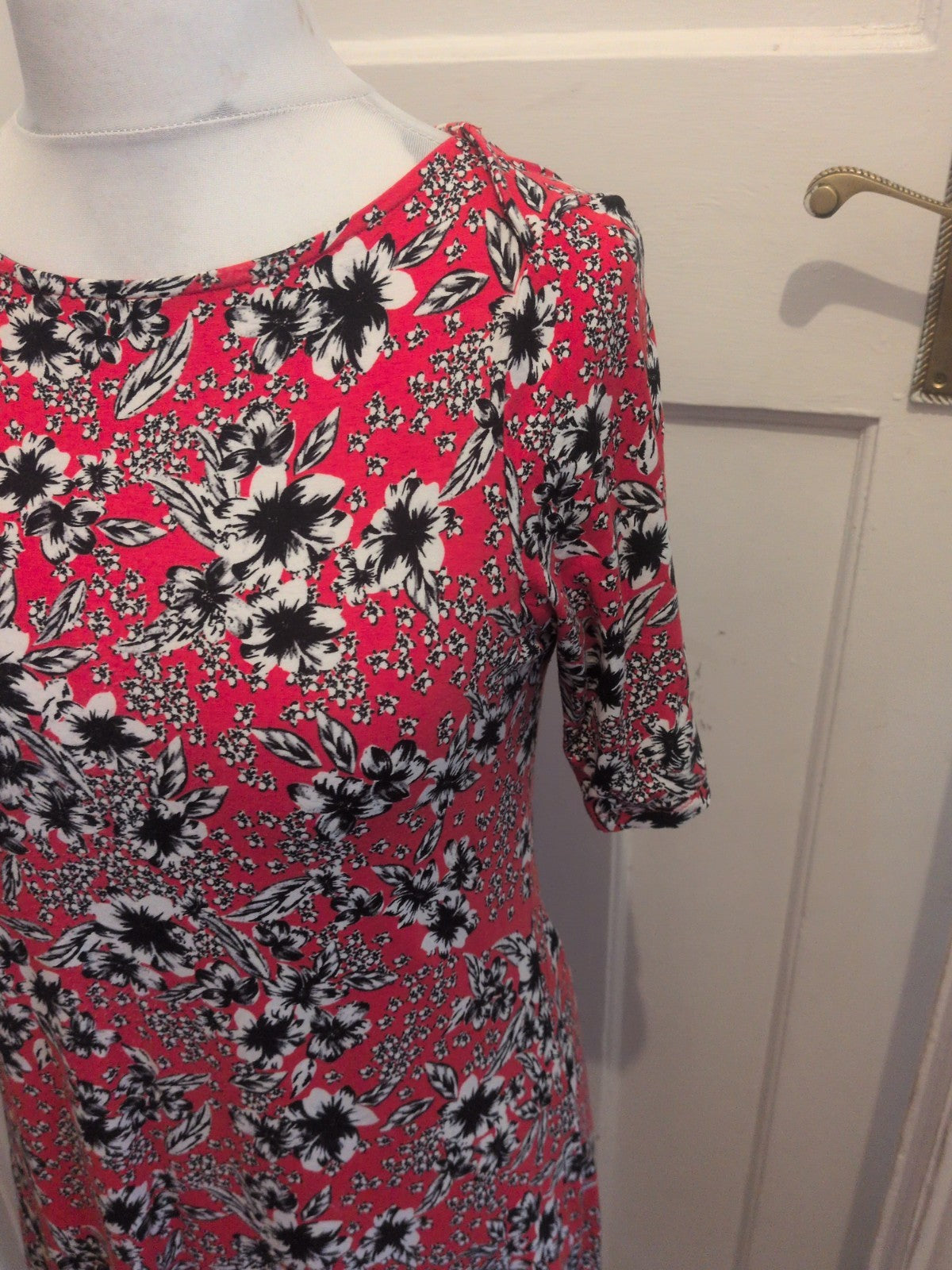 M&S Collection 12 Red Black White Floral Short Sleeve Dress