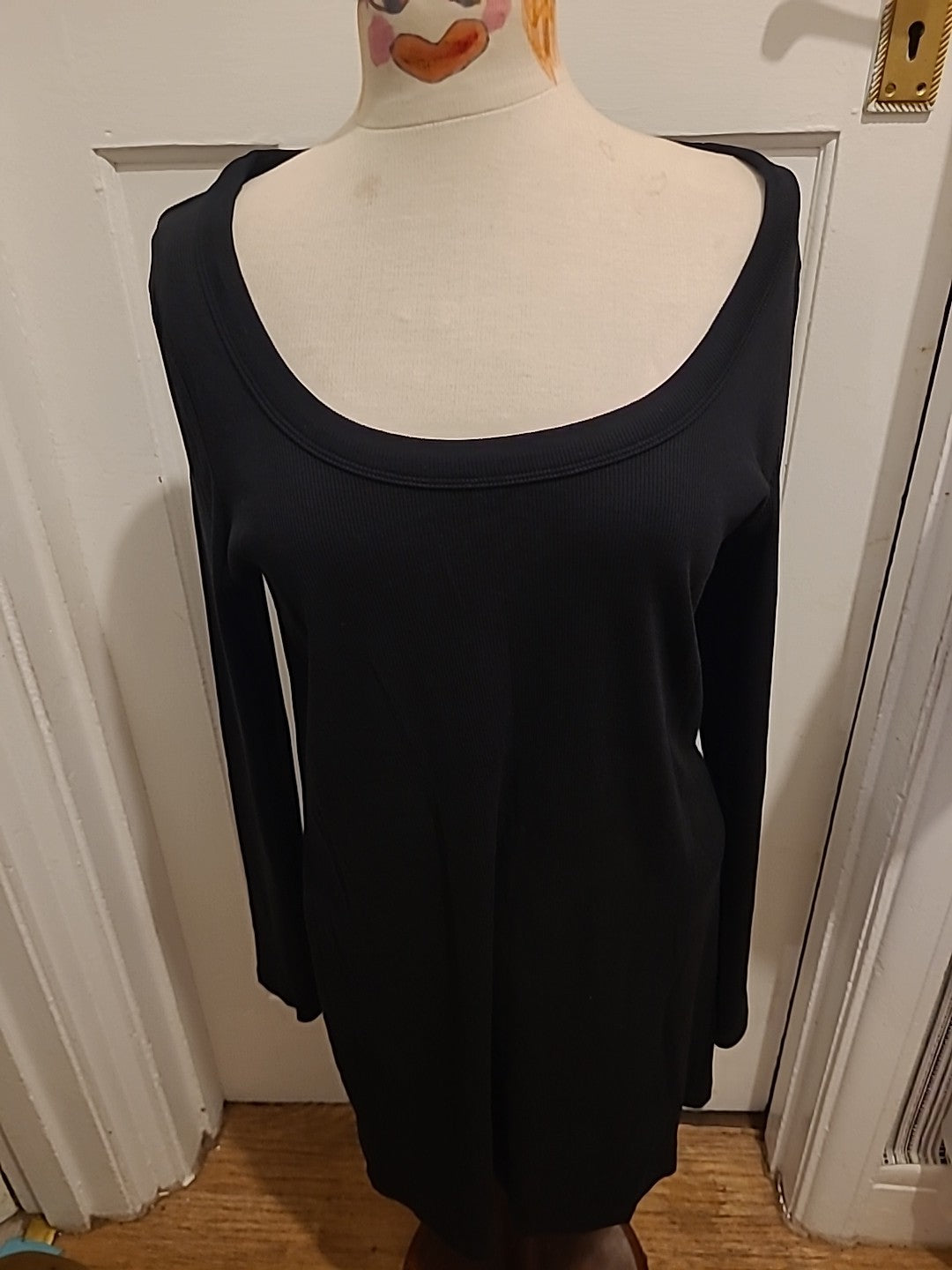 Ladies Asos Size 18 Black Ribbed Long Sleeved Pencil Dress