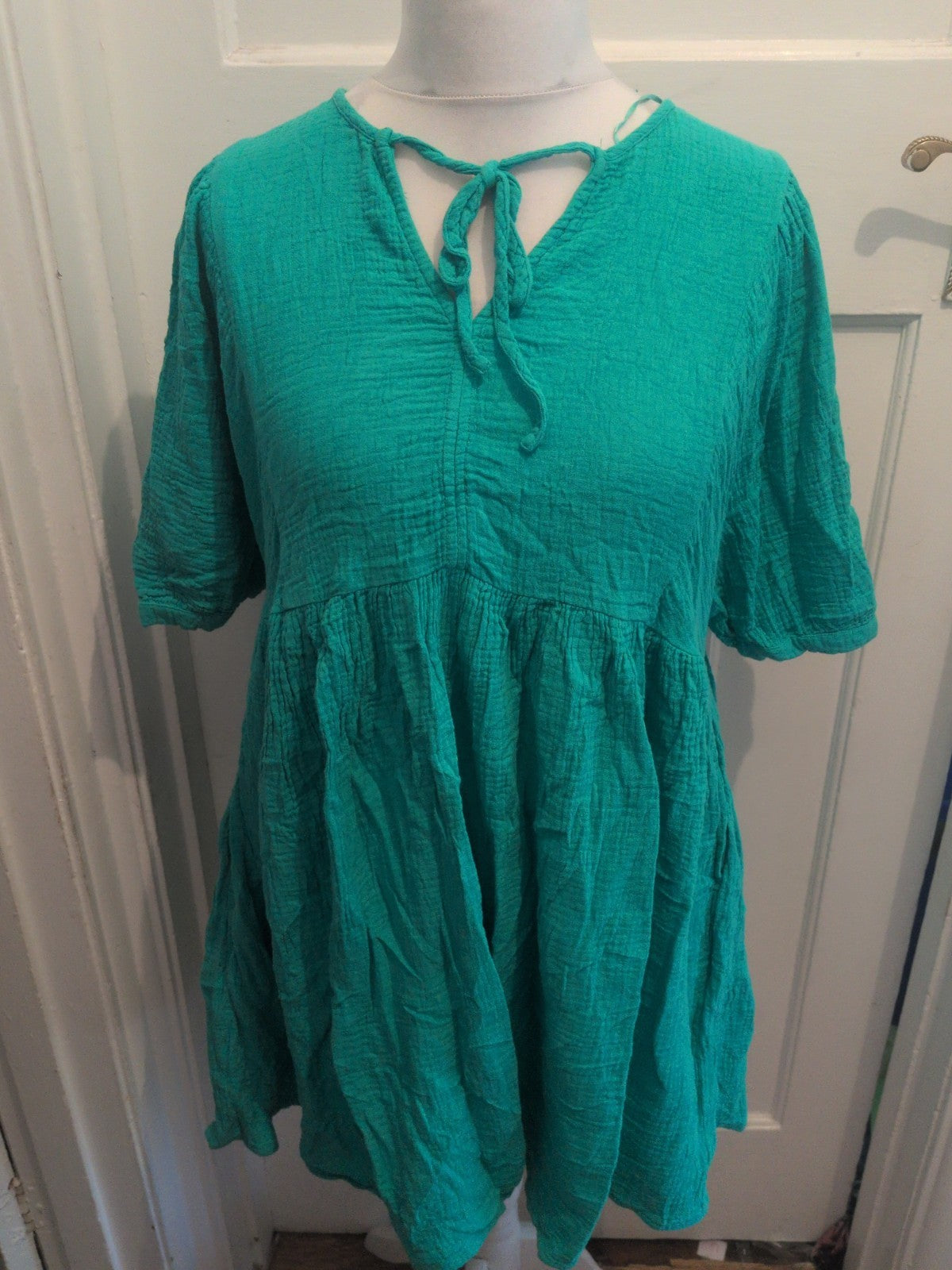 Peacocks 14 Mint Green Short Sleeve Dress