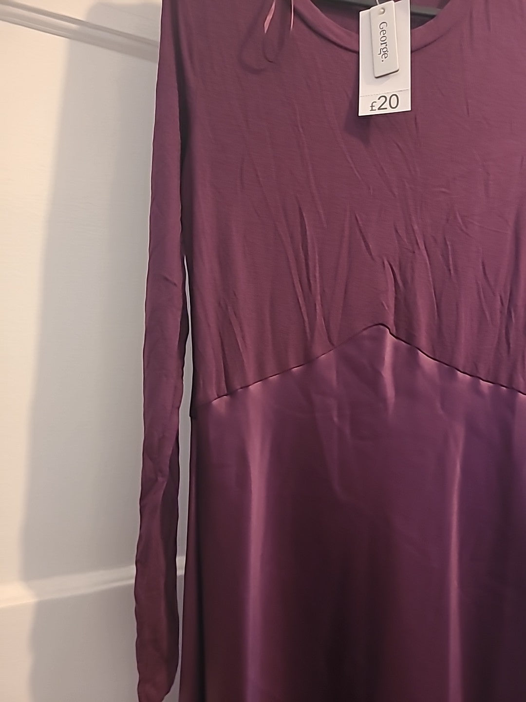 Brand New Ladies George Size 8 Purple Long Sleeved Long Length Dress