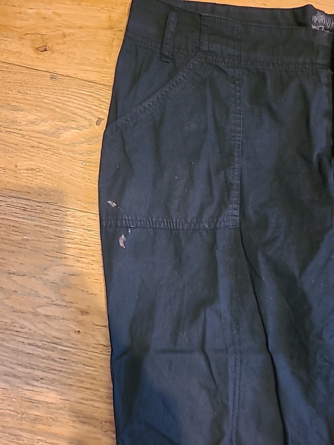 Ladies E-Vie Size 14 Black Cropped Trousers