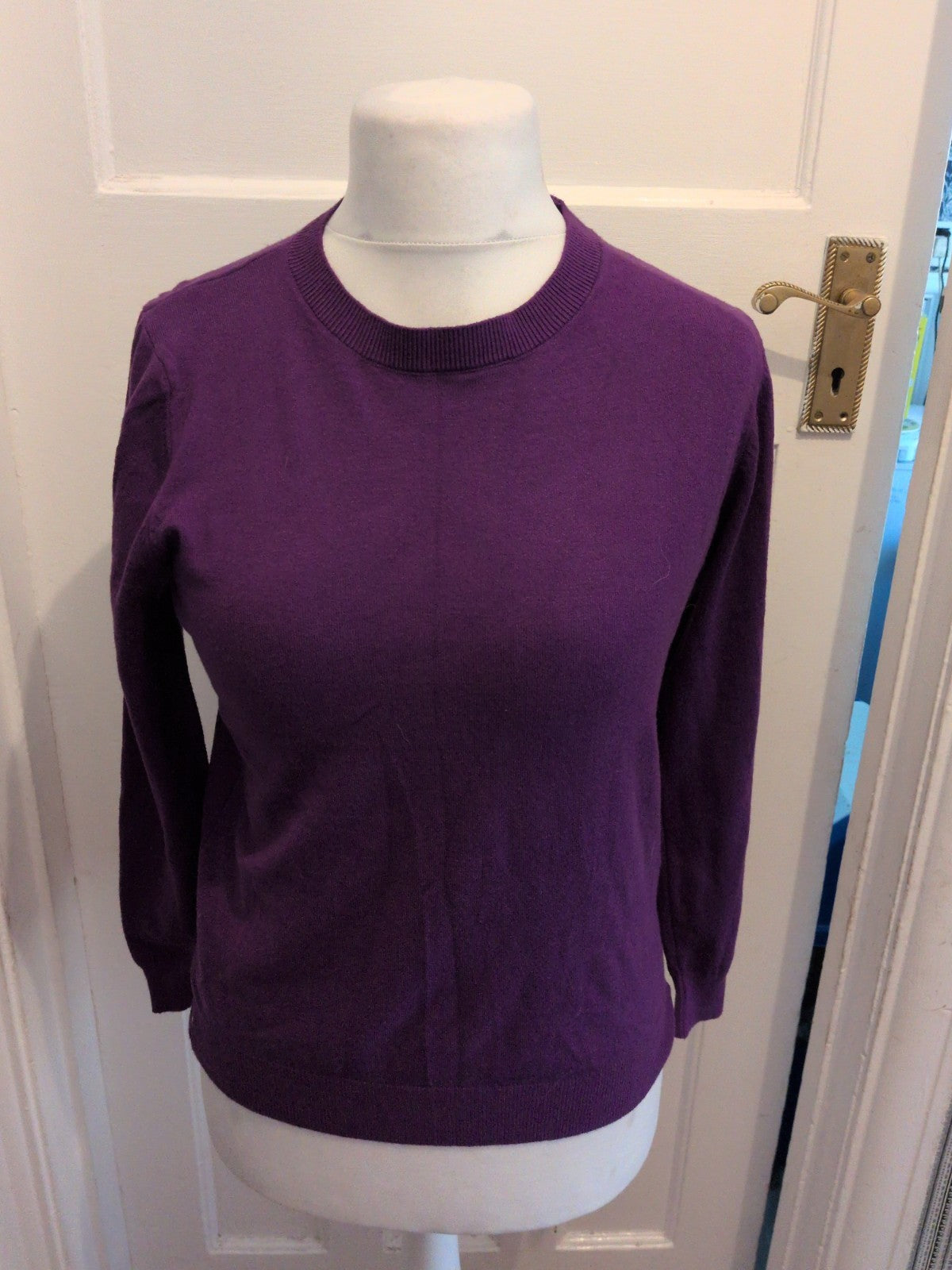 Ladies Medium Purple Long Sleeve Round Neck Jumper