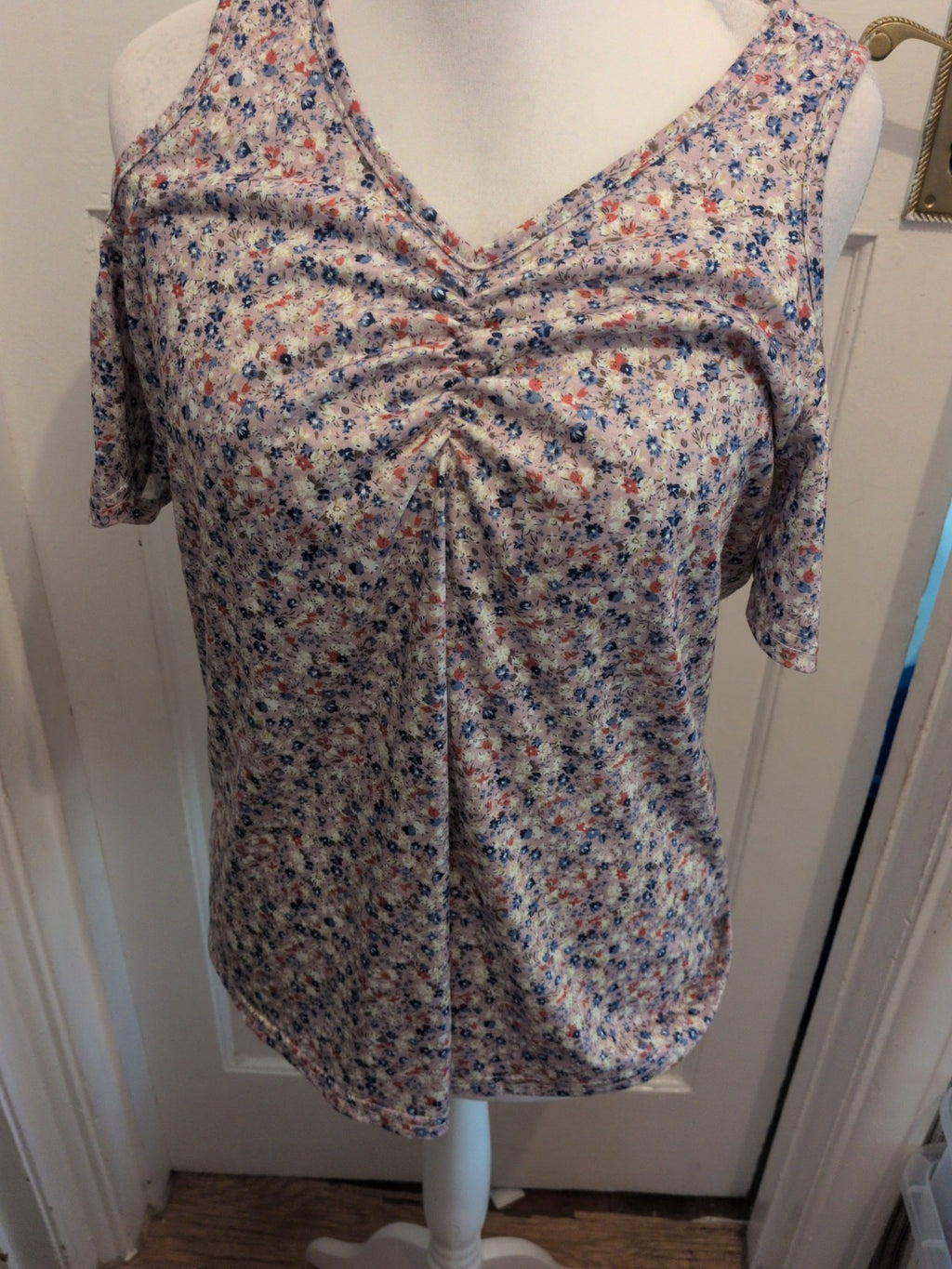 2XL Purple Floral Open Shoulder Short Sleeve Blouse