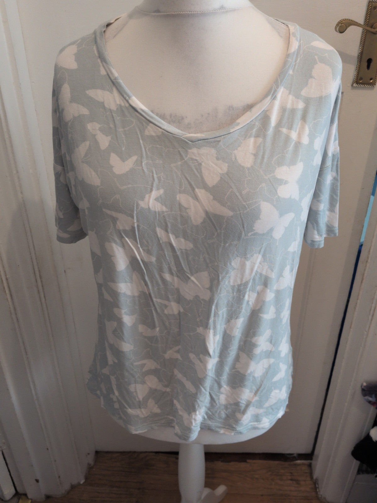 Peacocks 14-16 Pale Green And White Butterfly Pyjama Top