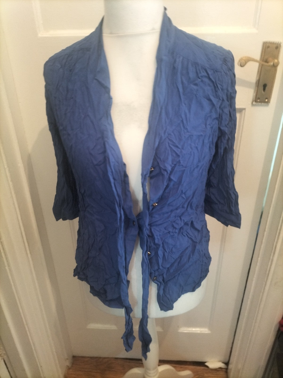 Ladies Laura Ashley Size 14 Blue Blouse Buttoned