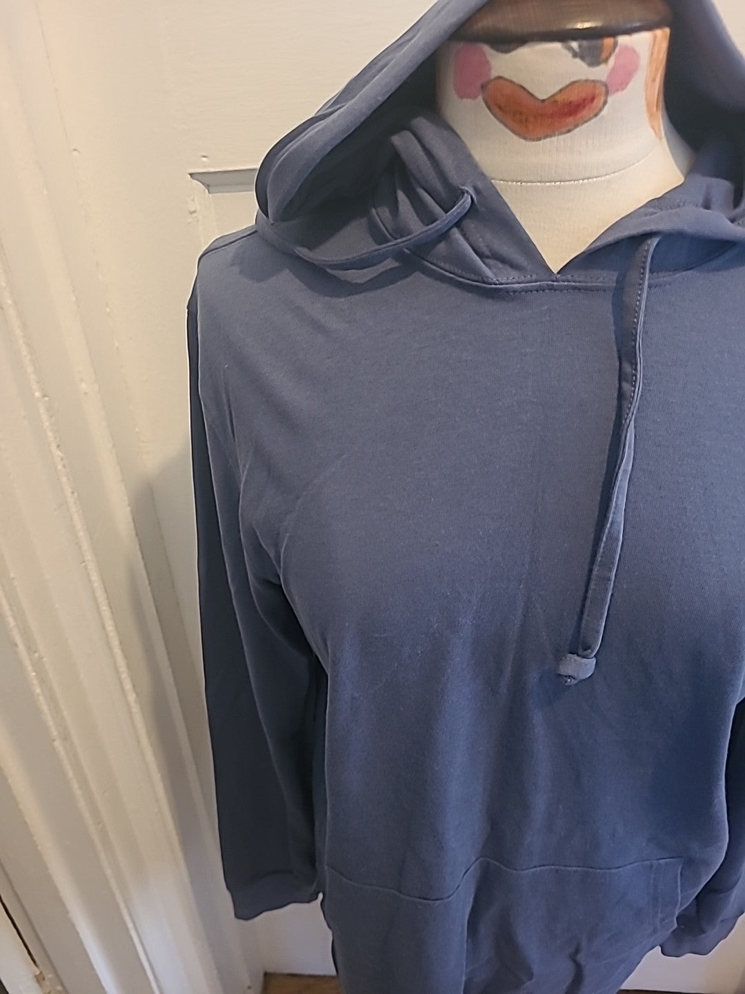 Mens Goodthreads Size Medium Pastel Blue Long Sleeved Hoodie