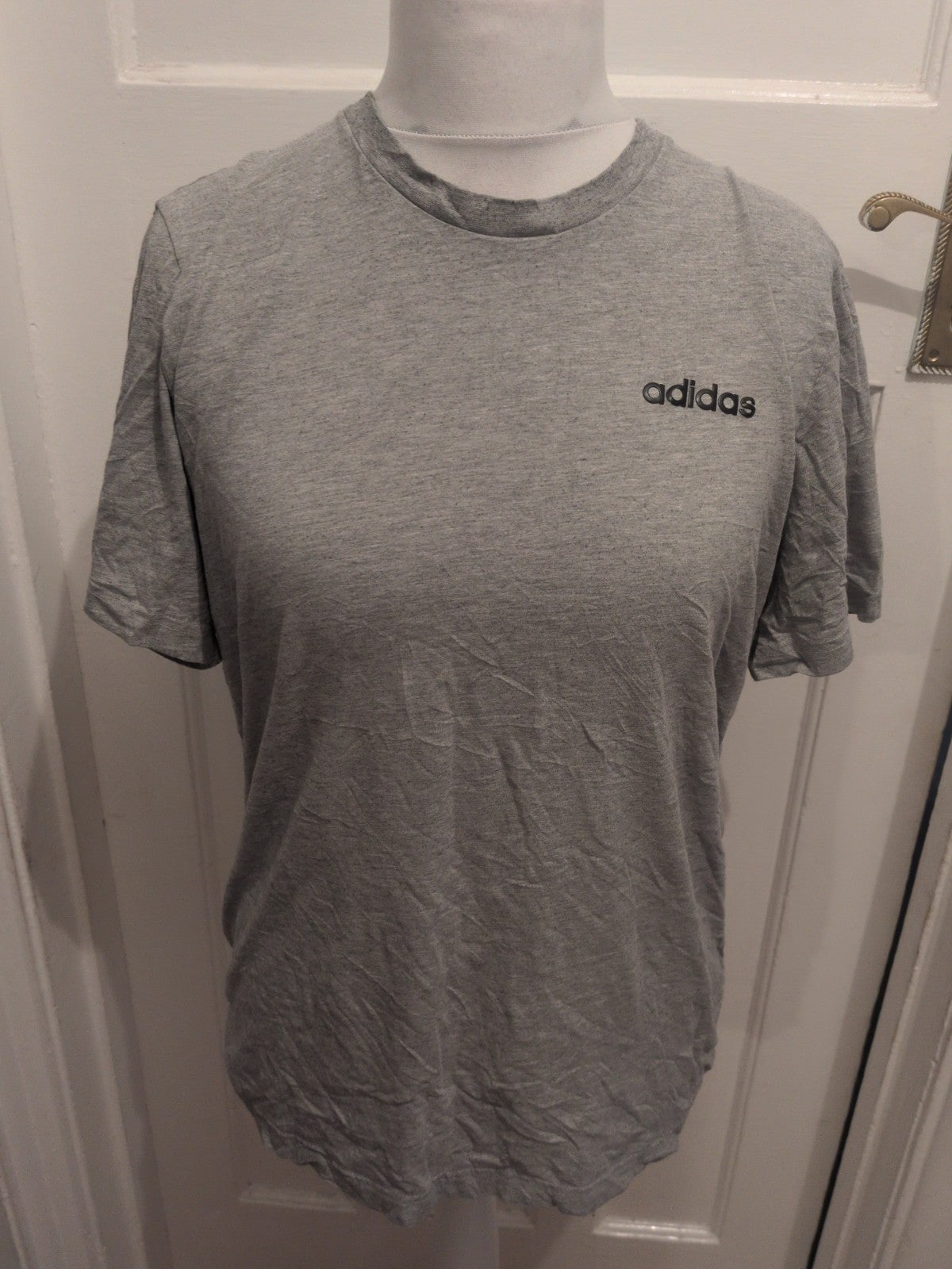 Adidas Large Grey Round Neck Short Sleeve T-shirt