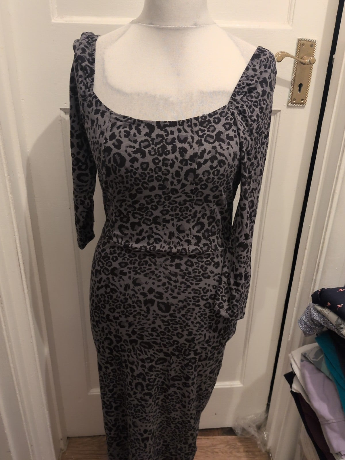 Sosandar Small Leopard Print Half Sleeve Dress