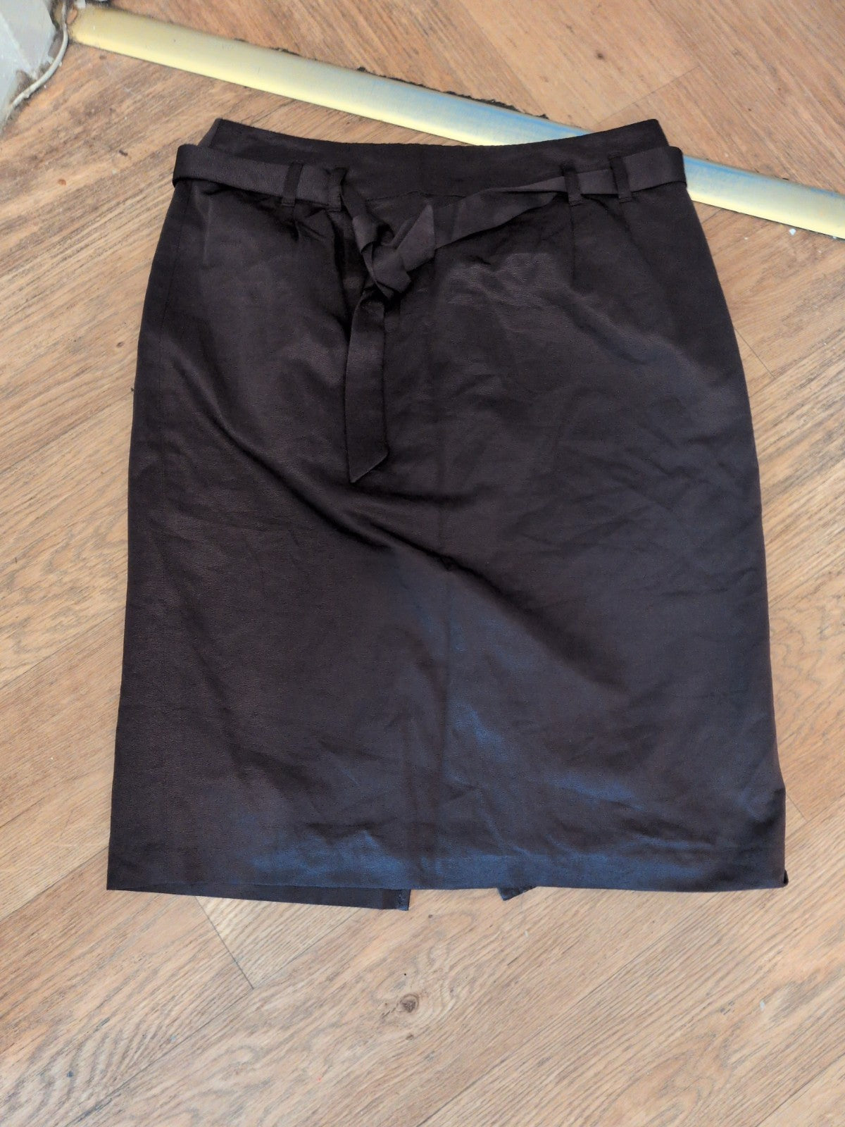 Autograph 12 Dark Chocolate Skirt With Belt Below Knee Length