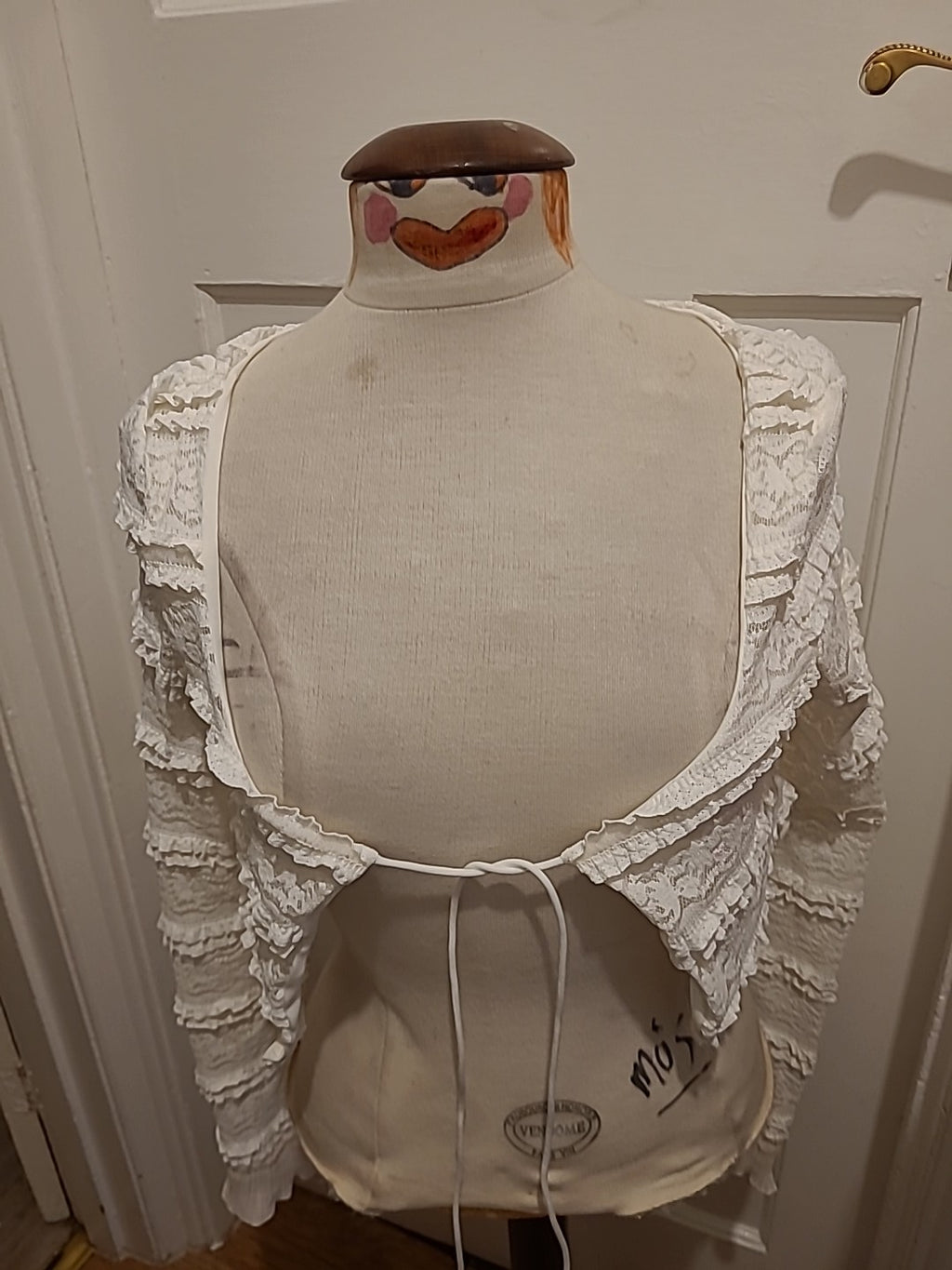 Ladies Shein Size Small Cream Floral Long Sleeved Cardigan