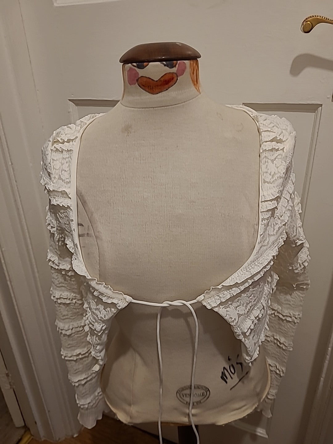 Ladies Shein Size Small Cream Floral Long Sleeved Cardigan