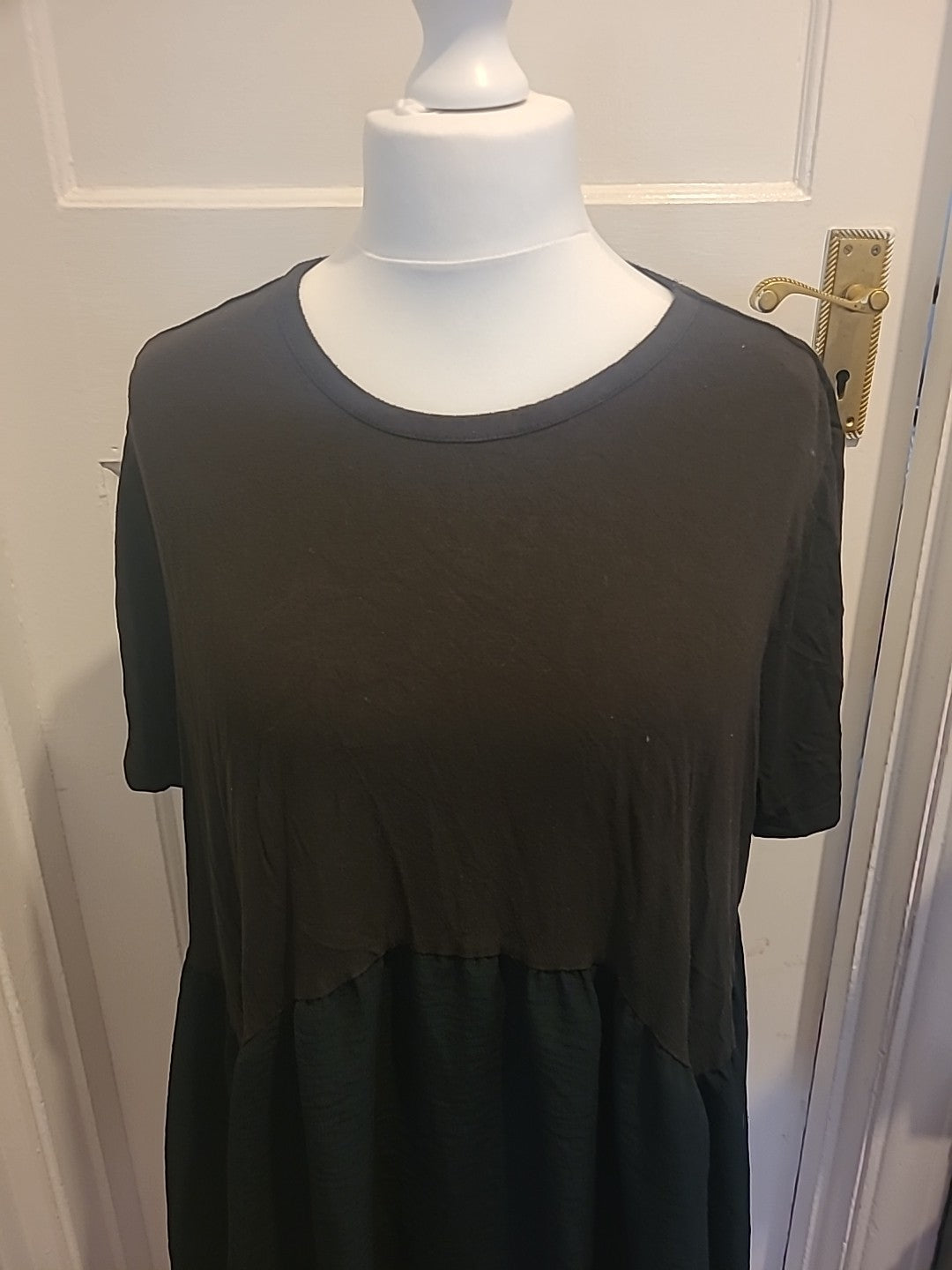 Ladies George 22 Two Tone Black And Brown Short Sleeve Blouse