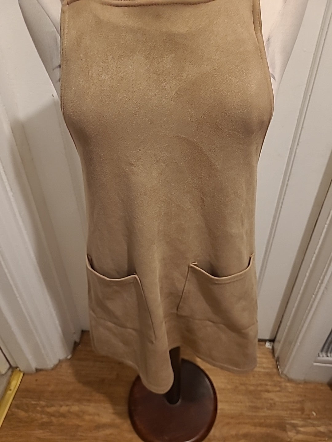 Ladies Select Size 10 Brown Suede Sleeveless Short Dress