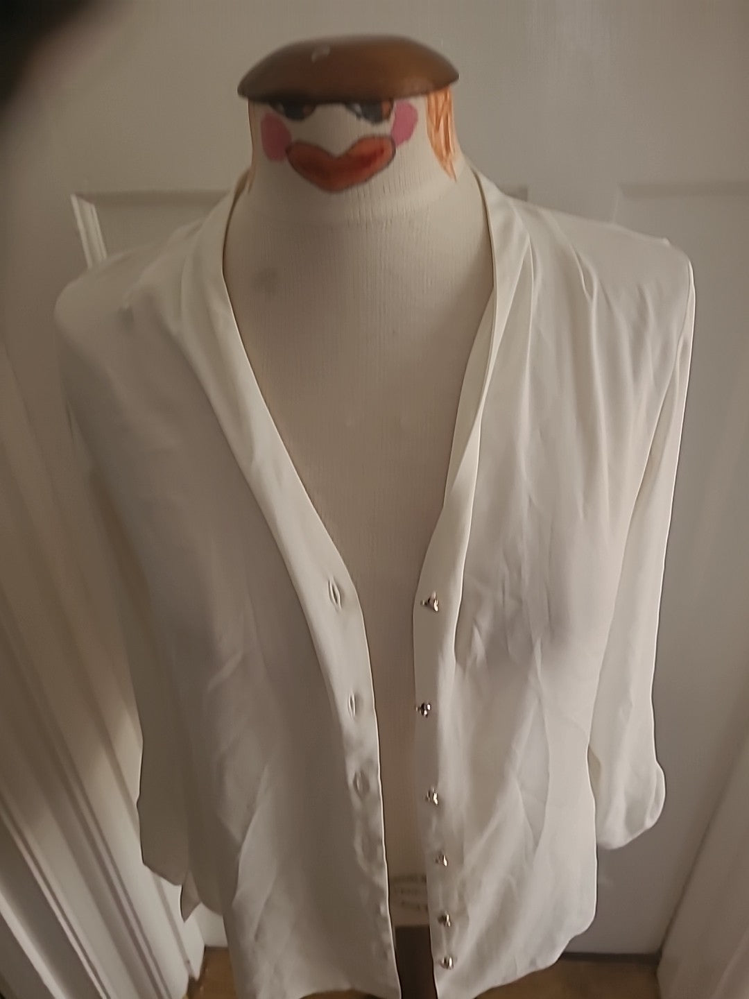 Ladies Dorothy Perkins Size 8 Ivory Buttoned Blouse
