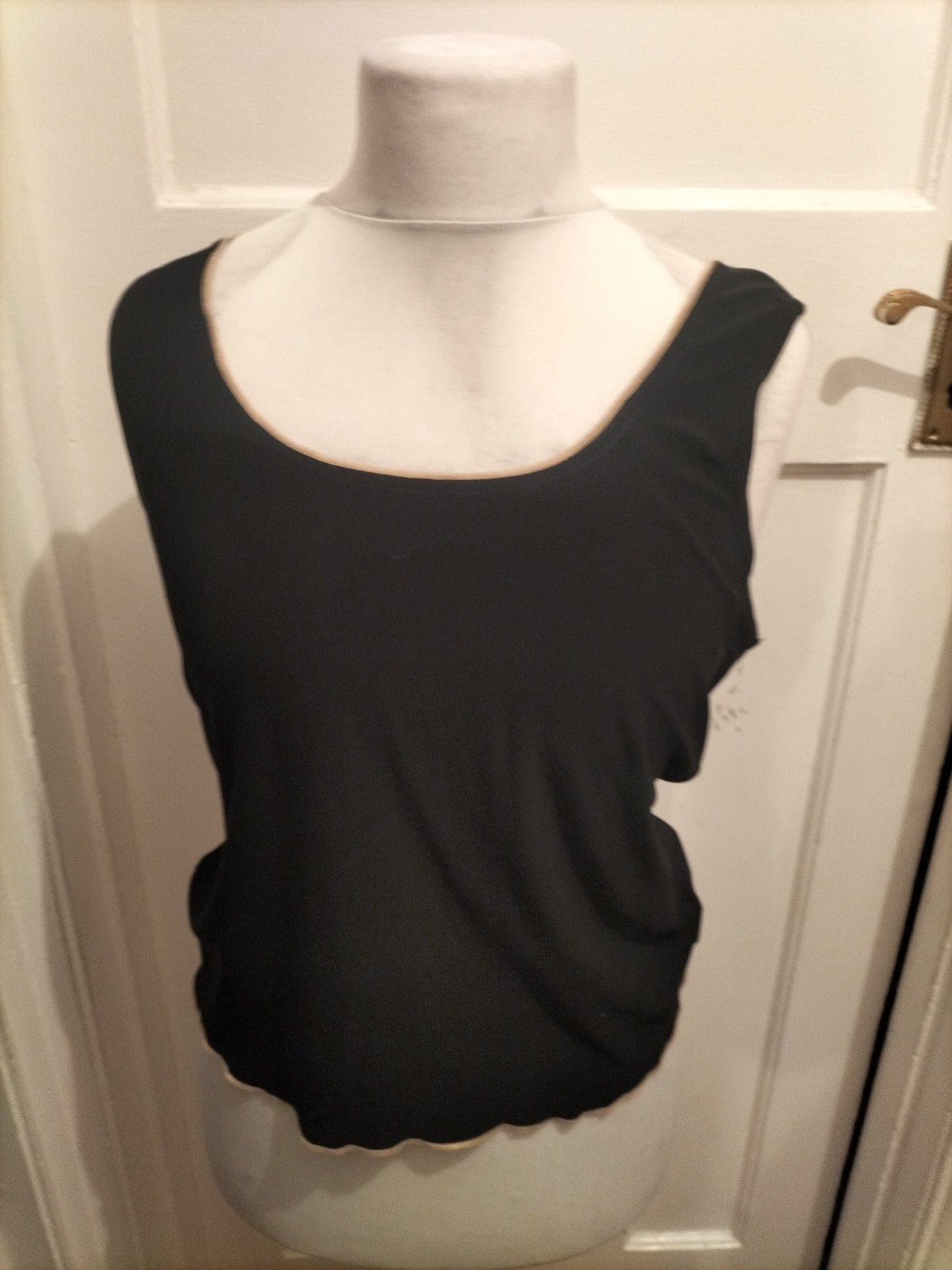 Ladies Size Large Black With Brown Trim Cami Top Sleeveless