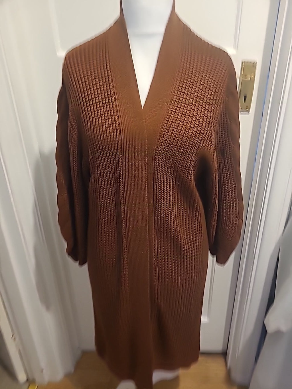 Ladies Threadbare Size 14 Brown Long Sleeve Long Cardigan