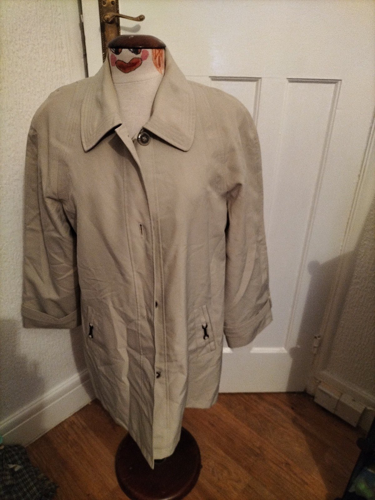 Ladies EWM Size 14 Pale Beige Lined Long Sleeved Jacket