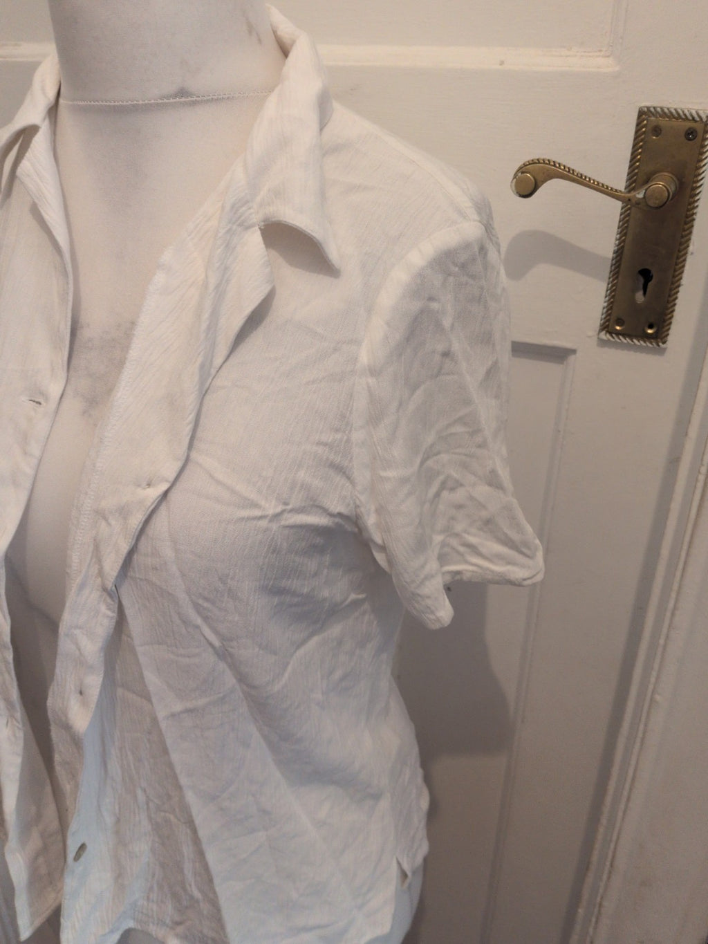 Dorothy Perkins 14 White Short Sleeve Collared Buttoned Blouse
