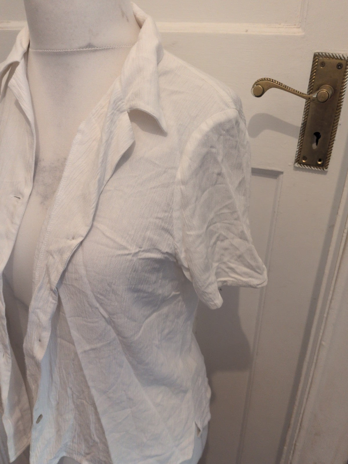 Dorothy Perkins 14 White Short Sleeve Collared Buttoned Blouse