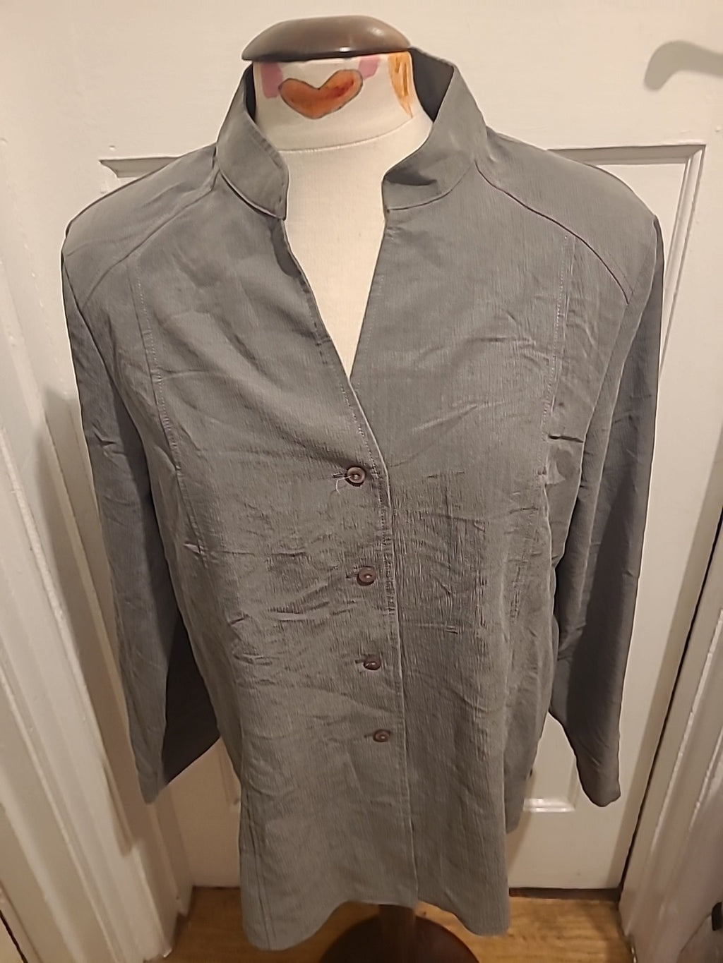 Ladies EWM Size 16 Grey Padded Long Sleeved Blouse