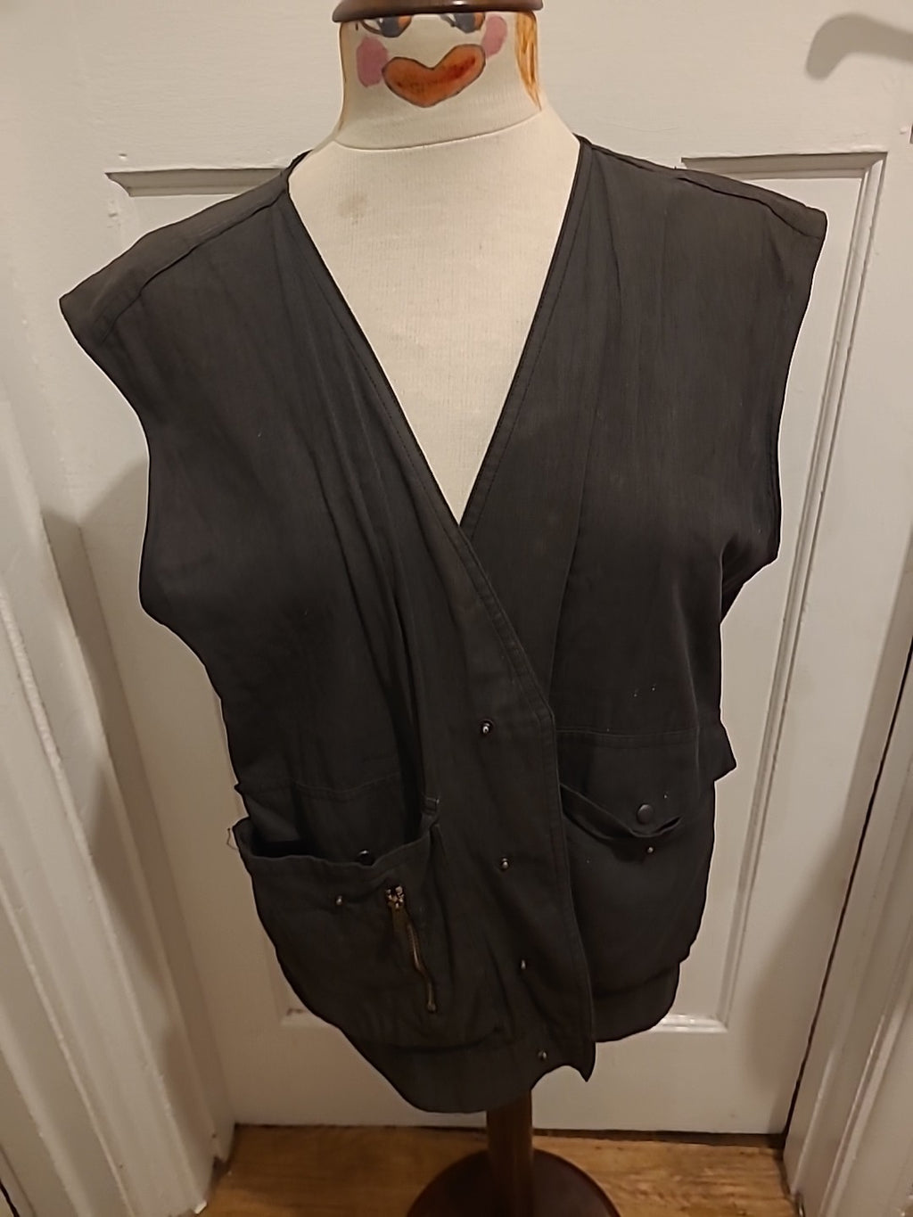 Mens Jinzai Size Medium Grey Waistcoat
