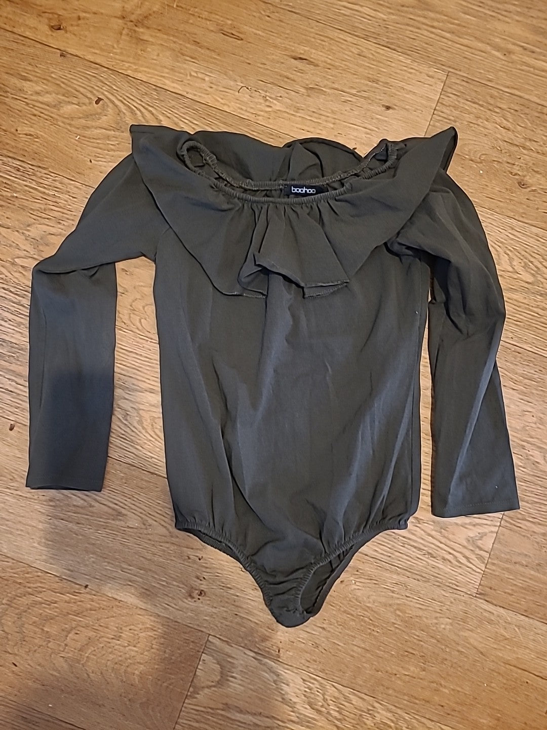 Ladies Boohoo Size 10 Dark Green Long Sleeved Bodysuit