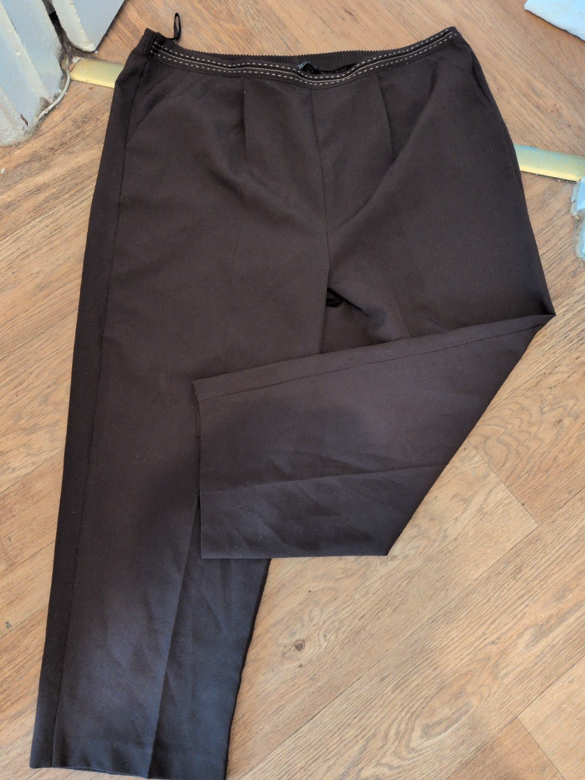 BM 18 Dark Brown Elasticated Trousers