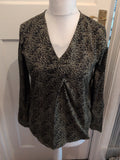 Ladies Tex Size Small Green Leopard Print Long Sleeve Blouse