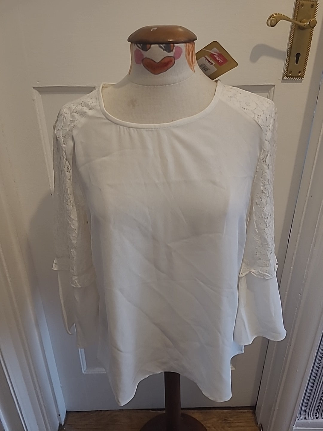 Brand New Ladies Cotton Traders Size 12 Ivory Lace Sleeved Blouse