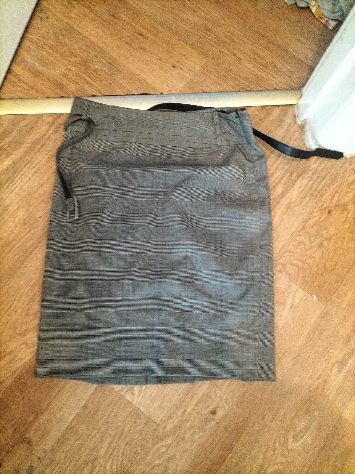 Jasper Conran 12 Grey Check Pencil Lined Belted Skirt