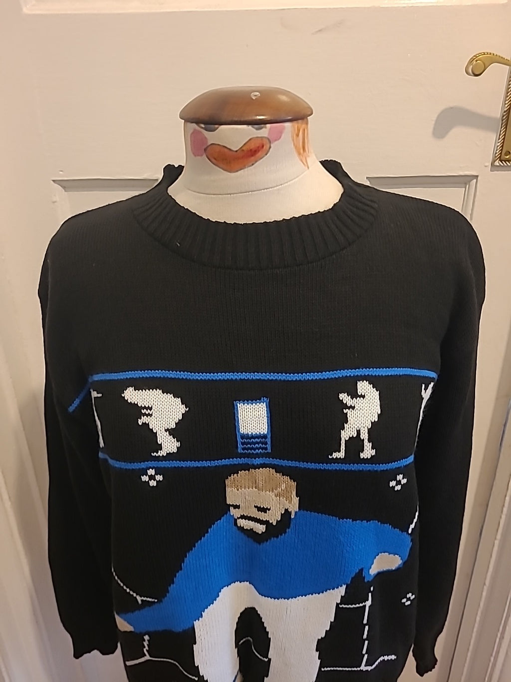 Mens Sapphire Size XL Black Long Sleeved Jumper