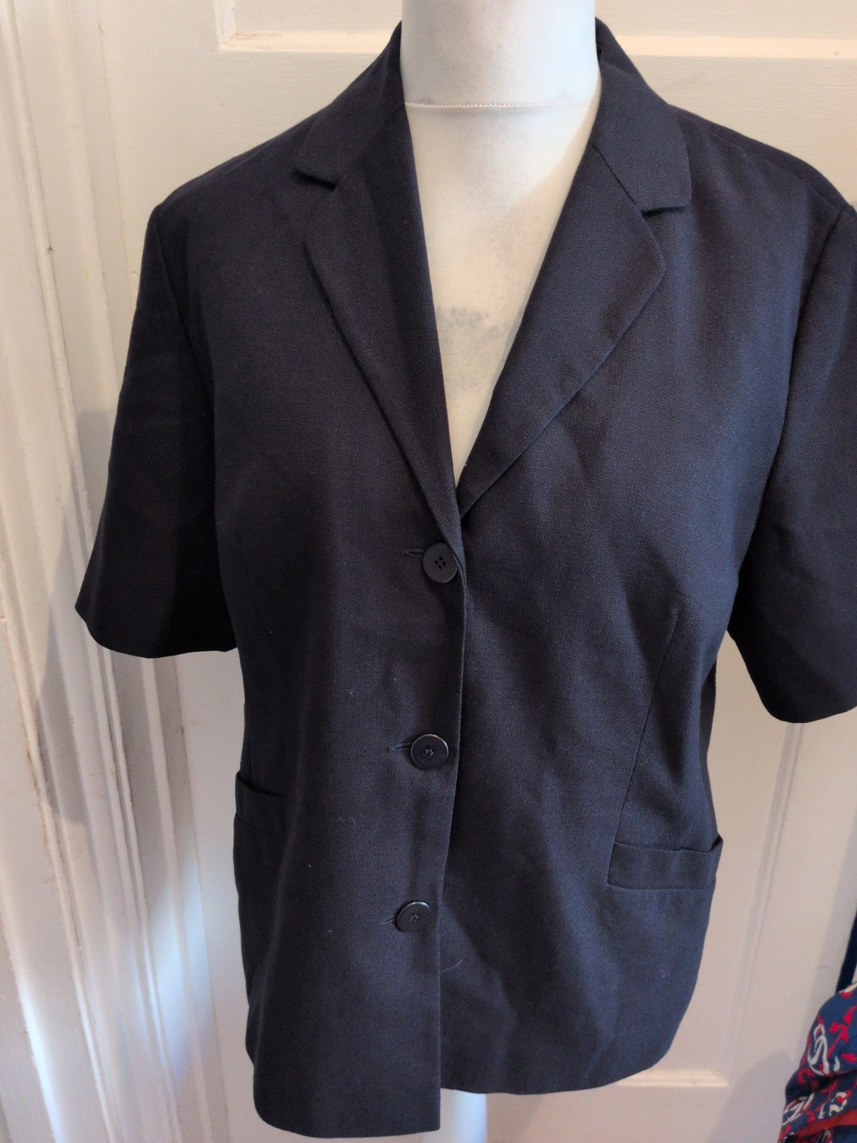 Ladies Bianco 18 Black Lined Blazer