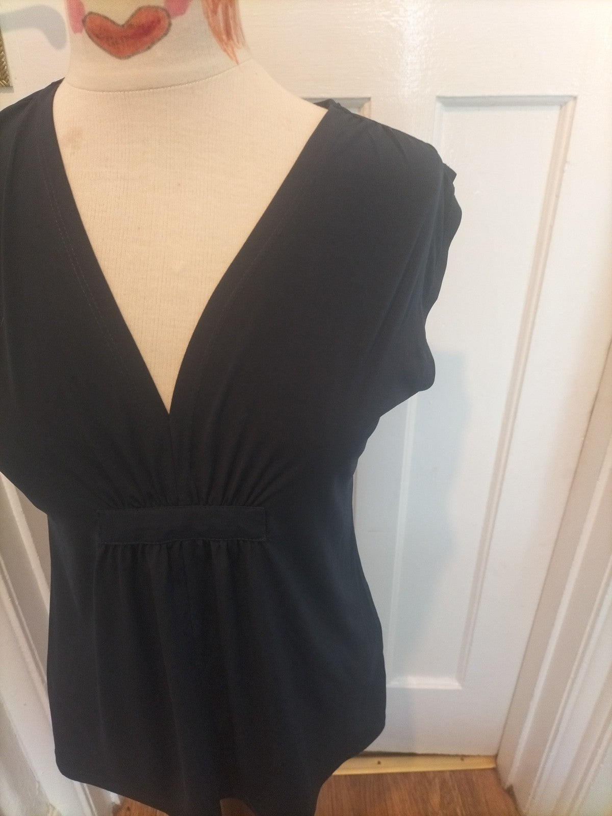 Ladies B.Young Size Medium Navy V Neck Short Sleeved Blouse