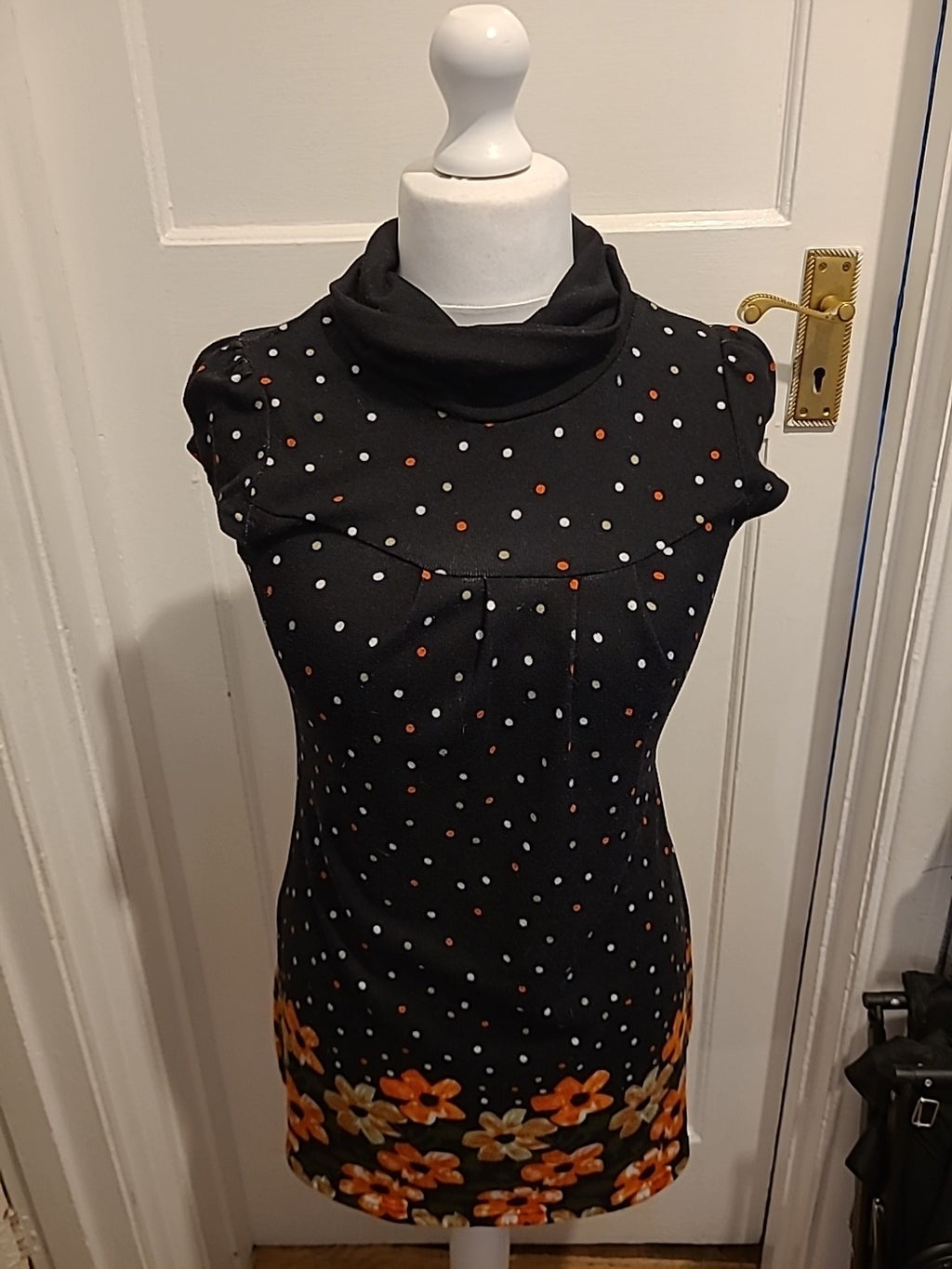 Ladies Pussycat Size Black And Orange Floral High Neck Dress